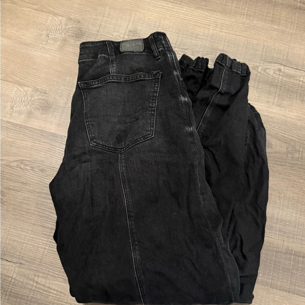 American Eagle Outfitters Women’s Strigid Black Jeans